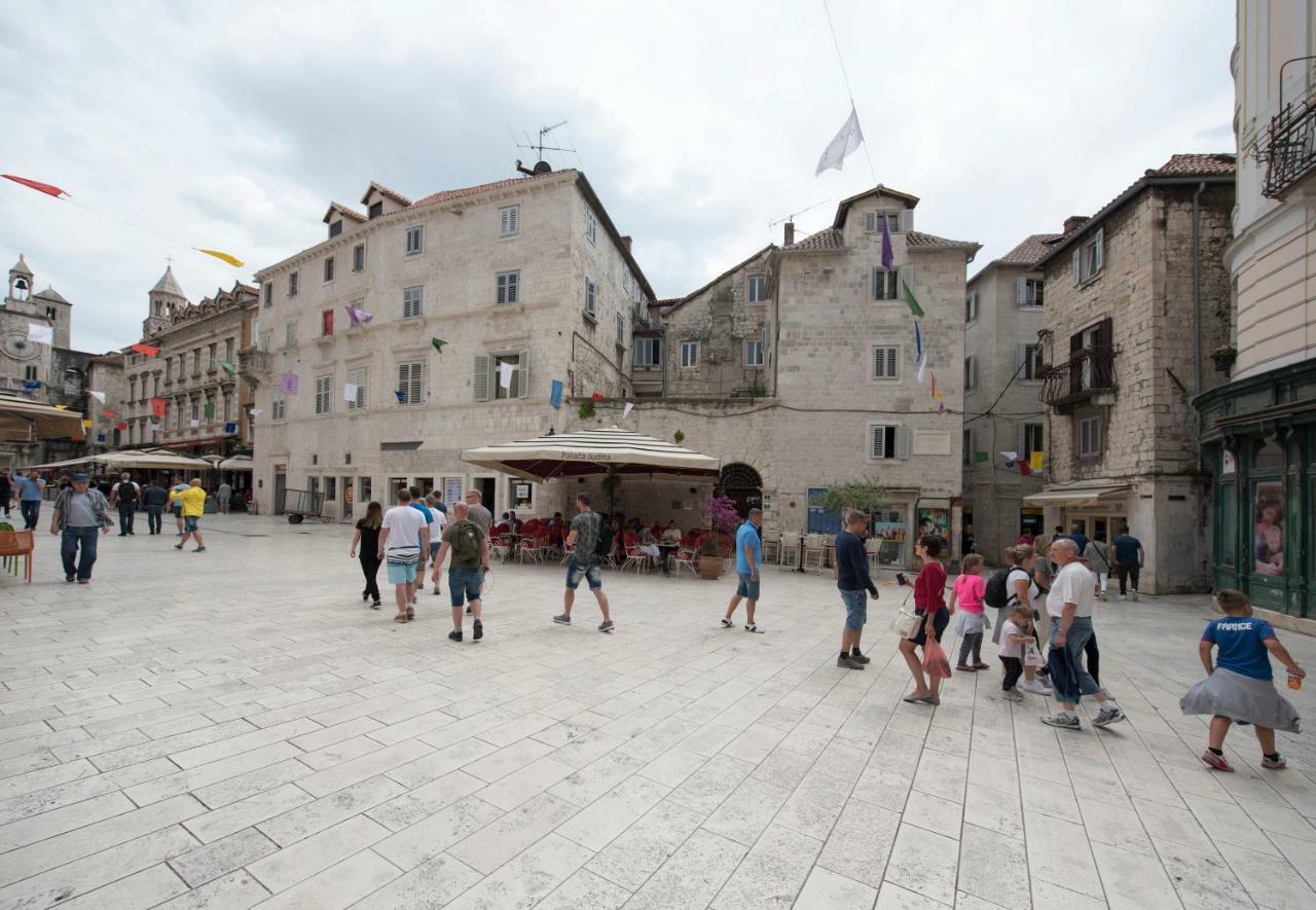 Piazza Square City Top Centre Apartments Spalato Esterno foto